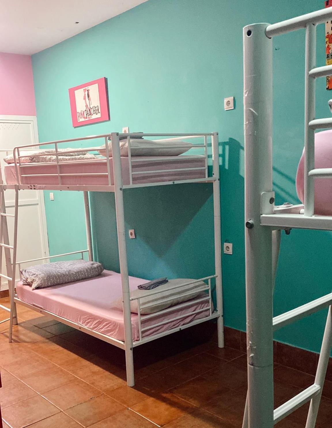 Rio Hostel Севилья Экстерьер фото
