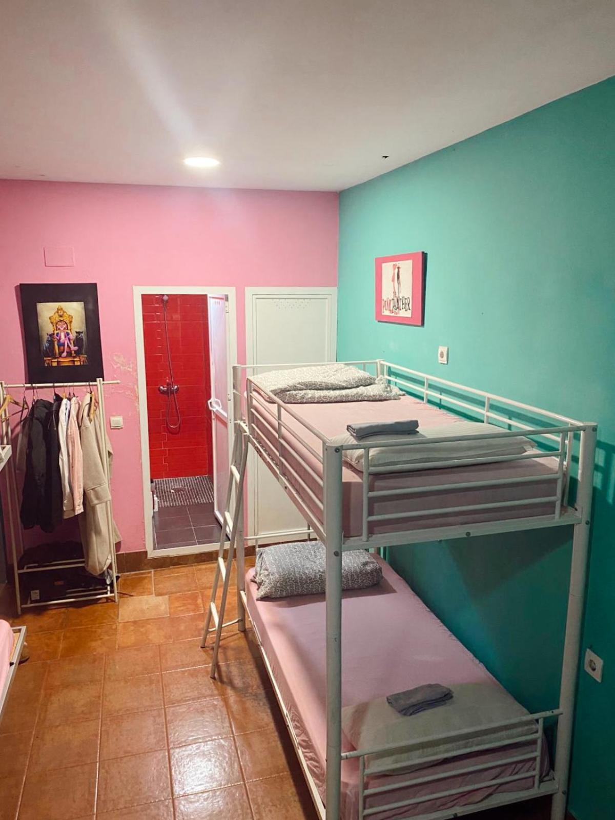 Rio Hostel Севилья Экстерьер фото